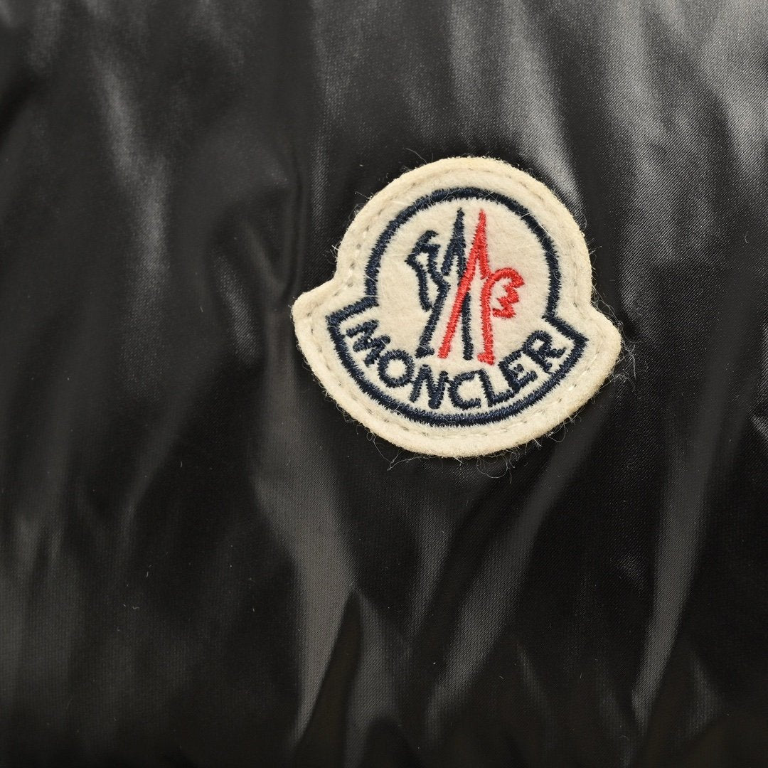 Moncler Badia Padded Down Bodywarmer Black