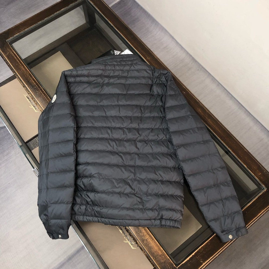 Moncler Arnique Short Down Jacket Grey