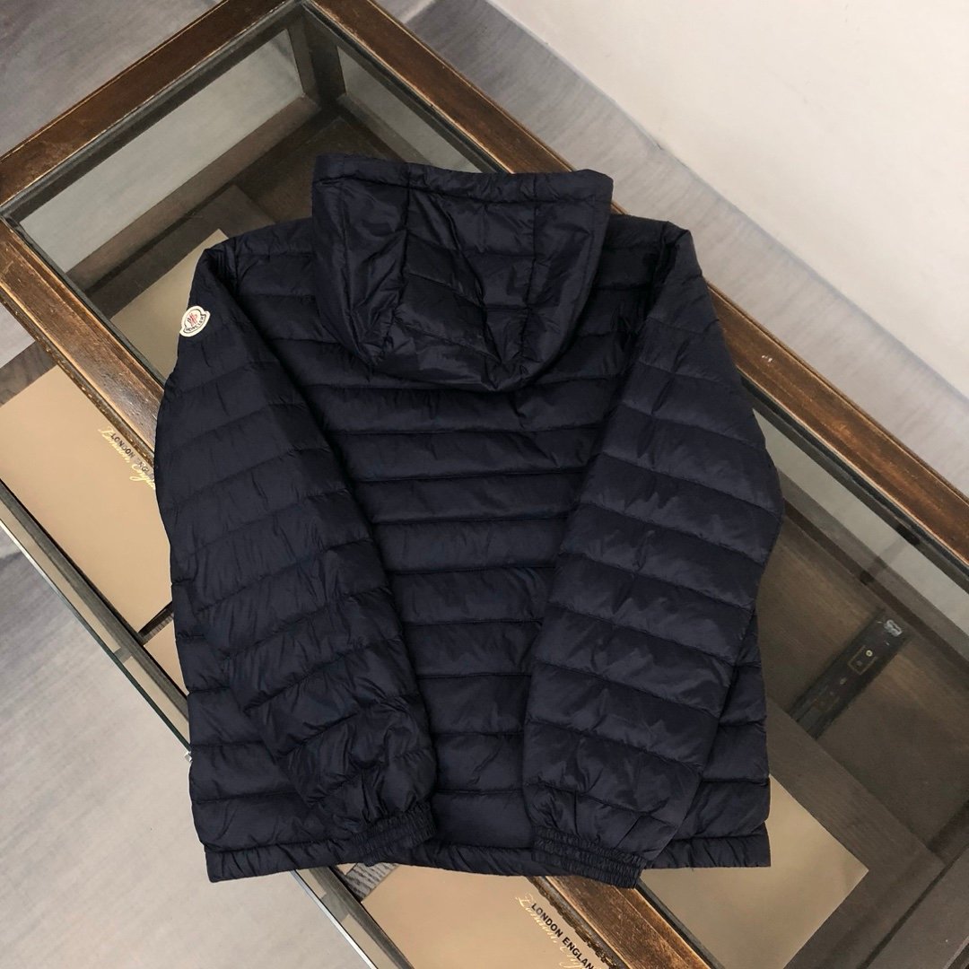 Moncler Douret Short Down Jacket Navy