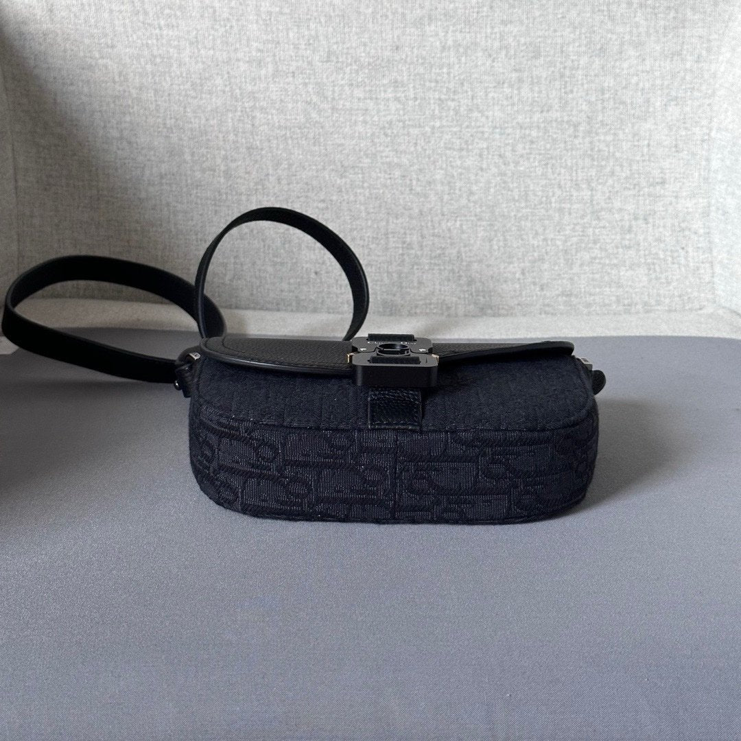 Dior Oblique Mini Saddle Messenger Bag Black