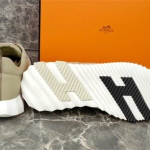Hermes Bouncing Sneaker Beige