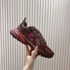 Louis Vuitton Runner Tatic Bordeaux